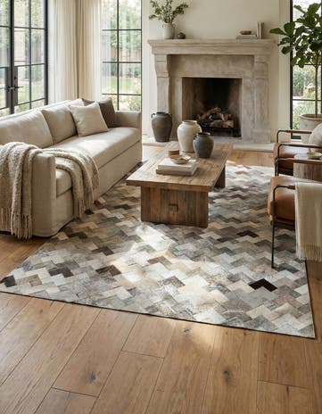 4' 7 x 6' 7 Cowhide Stocks Rug