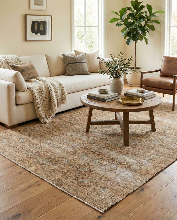 5' 6 x 9' 4 Hand Knotted Ultra Vintage Persian Wool Rug