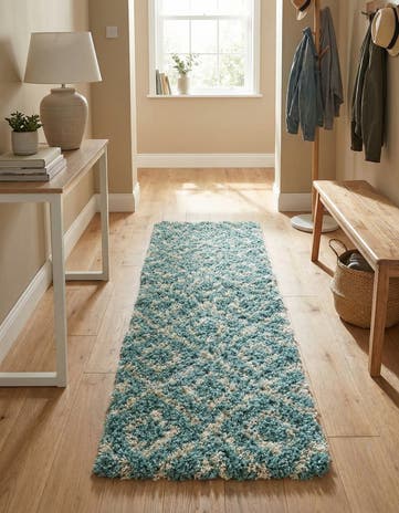 2' x 6' Lattice Shag Runner Rug