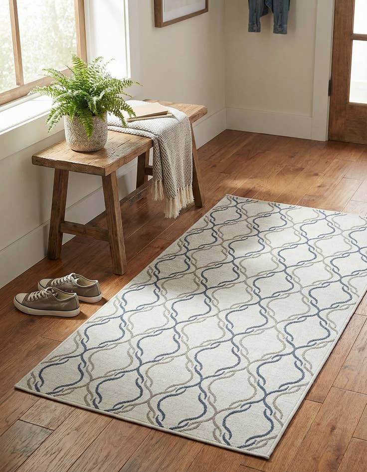 Detail image of 1' 3 x 1' 3  Washable Trellis Indoor / Outdoor Sample Rug