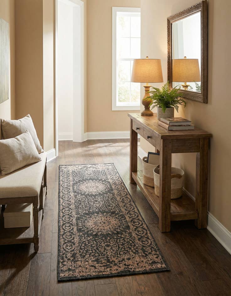 Detail image of  2' x 6'  Washable Traditional Indoor / Outdoor Runner Rug