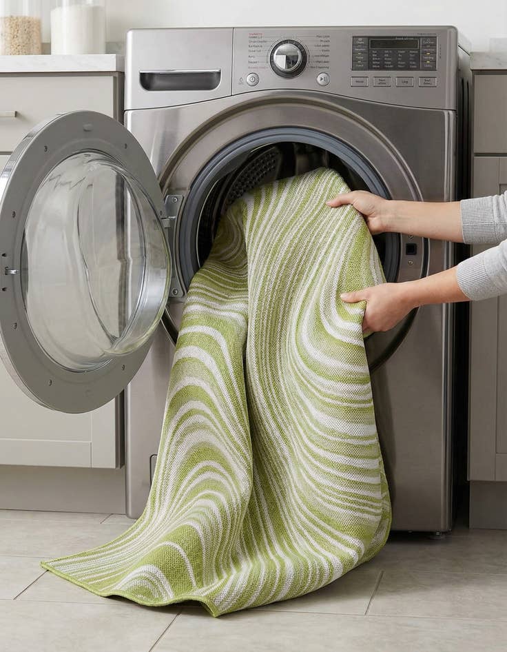 Detail image of  7' x 10'  Washable Modern Indoor / Outdoor Rug