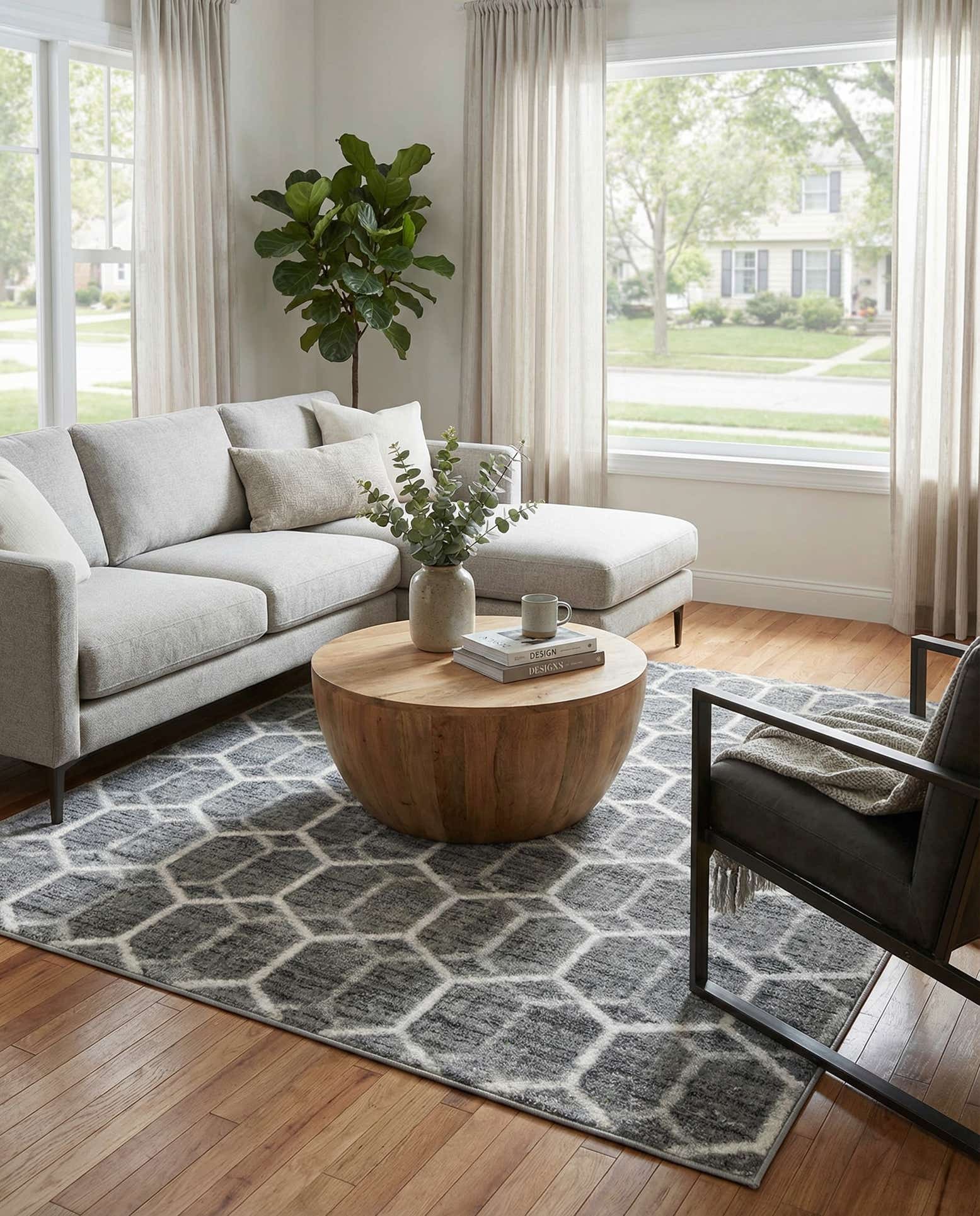 5' 3 x 5' 3 Lattice Trellis Square Rug
