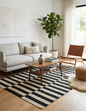 4' 4 x 5' 10 Hand Woven Kilim Modern Wool Rug