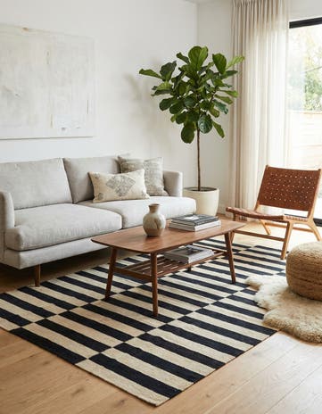 4' 4 x 5' 10 Hand Woven Kilim Modern Wool Rug
