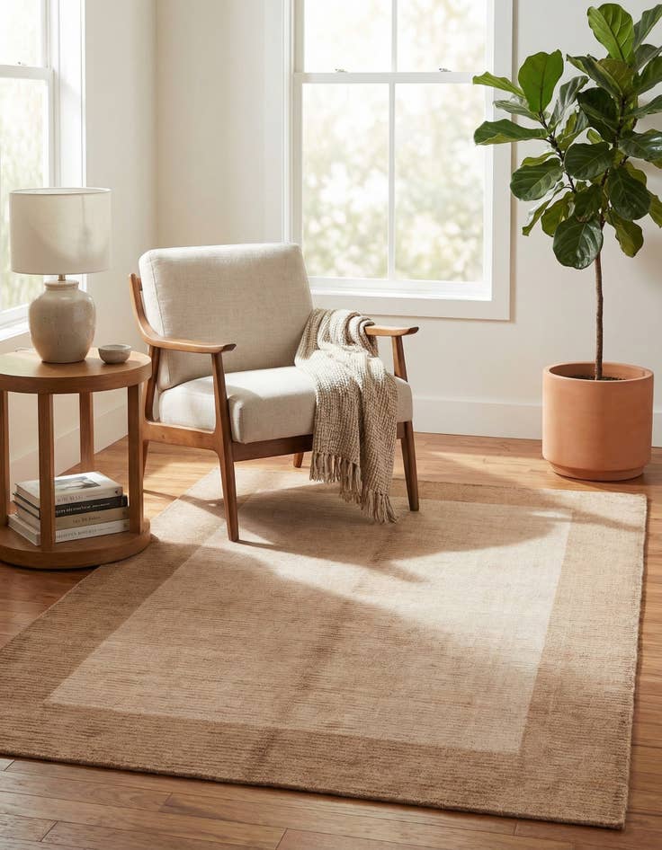 Detail image of 3' 11 x 5' 7  Hand Knotted Darya Wool Rug