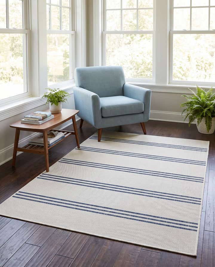 4' x 6' Easy-Clean Jill Zarin Anguilla Indoor / Outdoor Rug