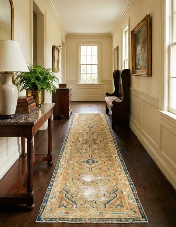 2' 6 x 10' 7 Hamedan Runner Rug