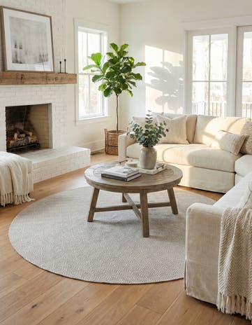 7' 10 x 7' 10 Hand Woven Geo Trellis Flatweave Round Rug