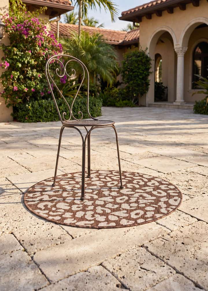 3' x 3' Easy-Clean Safari Indoor / Outdoor Round Rug