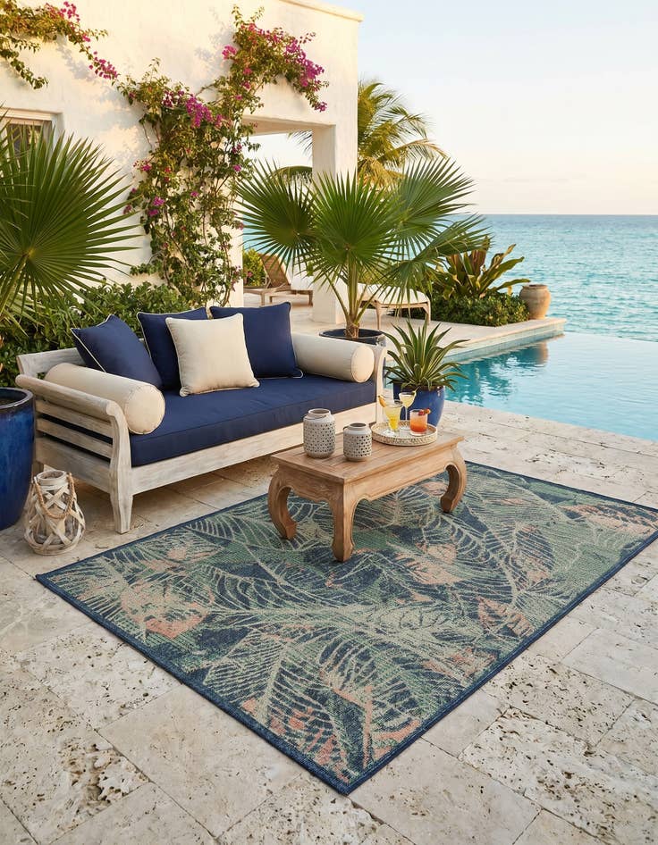 Detail image of 6' x 9' Easy-Clean Baja Indoor / Outdoor Rug