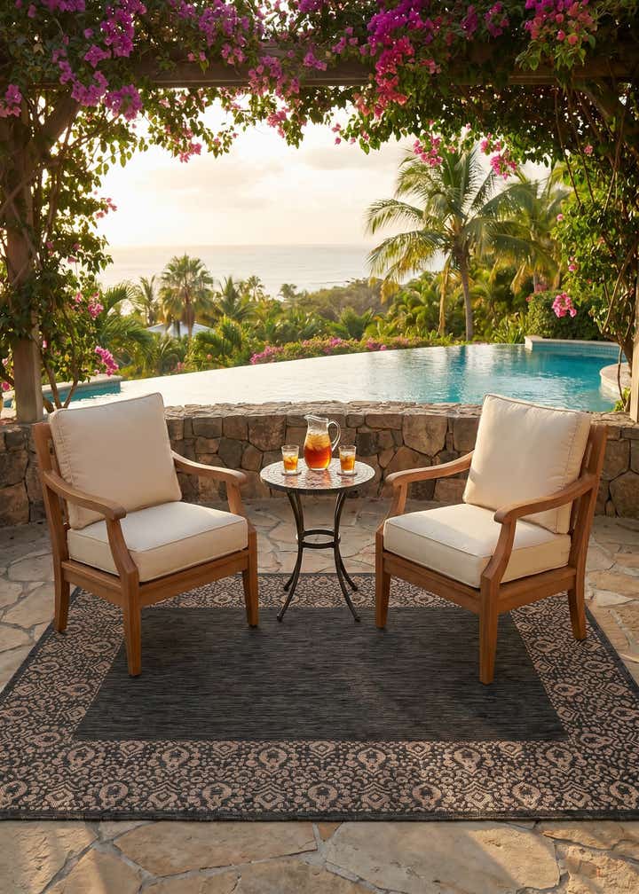5' 3 x 8' Easy-Clean Border Indoor / Outdoor Rug