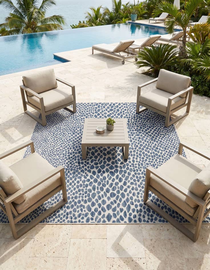 Detail image of 7' 10 x 7' 10 Easy-Clean Jill Zarin Cape Town Indoor / Outdoor Square Rug