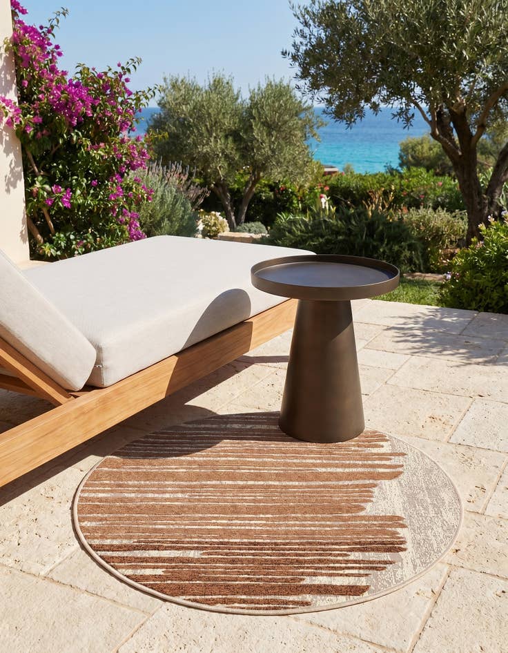 Detail image of 3' x 3' Easy-Clean Modern Indoor / Outdoor Round Rug