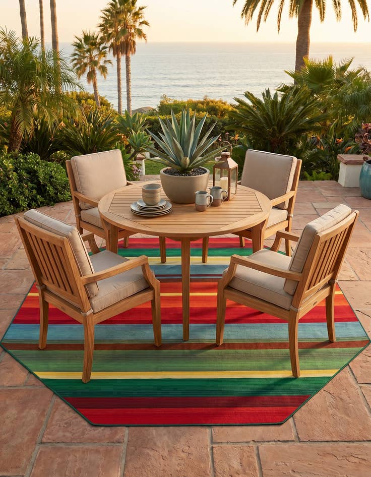 Detail image of 7' 10 x 7' 10 Easy-Clean Modern Indoor / Outdoor Octagon Rug