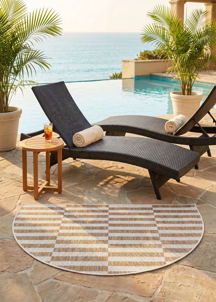 2' 7 x 4' Easy-Clean Striped Indoor / Outdoor Hearth Rug