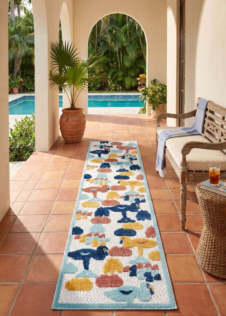 2' x 10' Easy-Clean Belize Indoor / Outdoor Runner Rug