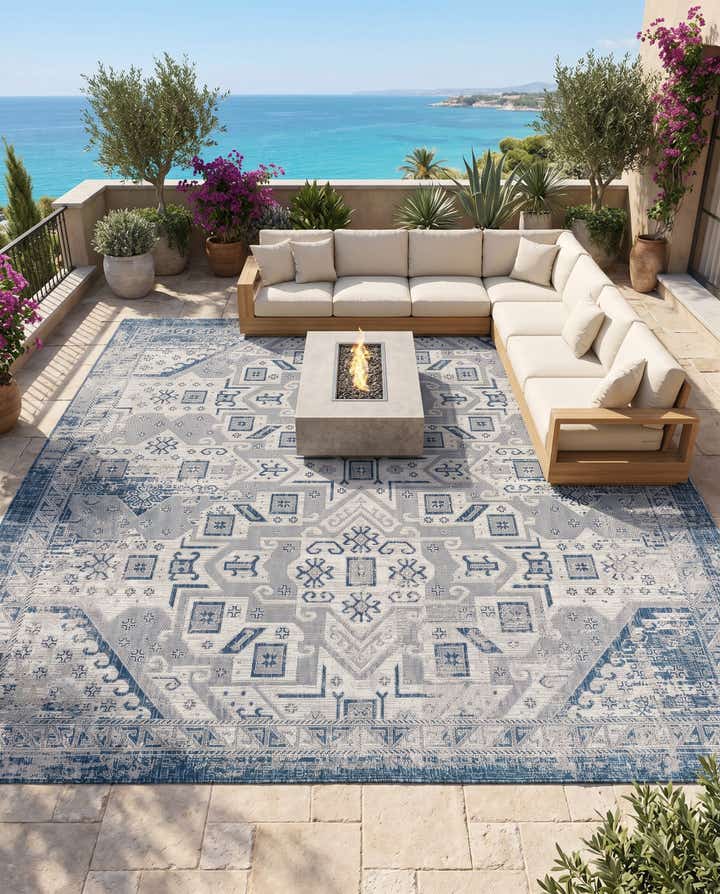 10' x 10' Easy-Clean Aztec Indoor / Outdoor Square Rug