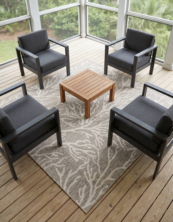 Detail image of 7' 10 x 7' 10 Easy-Clean Coastal Indoor / Outdoor Square Rug
