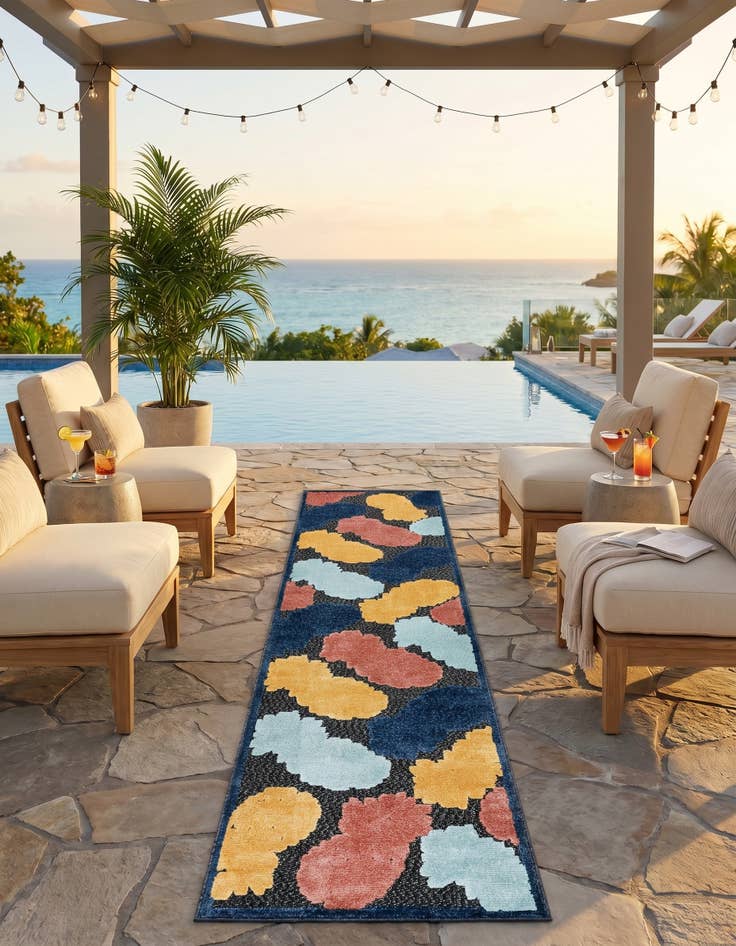 Detail image of 2' x 10' Easy-Clean Belize Indoor / Outdoor Runner Rug