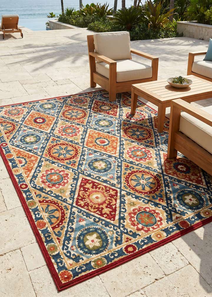 7' 10 x 10' Easy-Clean Modern Indoor / Outdoor Rug