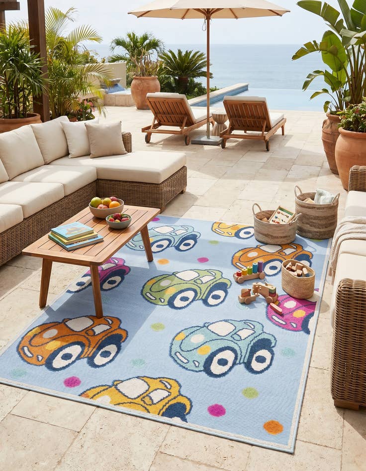 Detail image of 5' 3 x 7' 7 Easy-Clean Indoor / Outdoor Rug