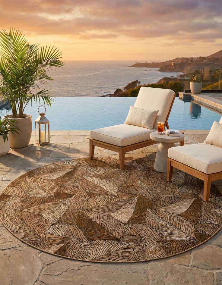 Detail image of 10' x 10' Easy-Clean Botanical Indoor / Outdoor Round Rug