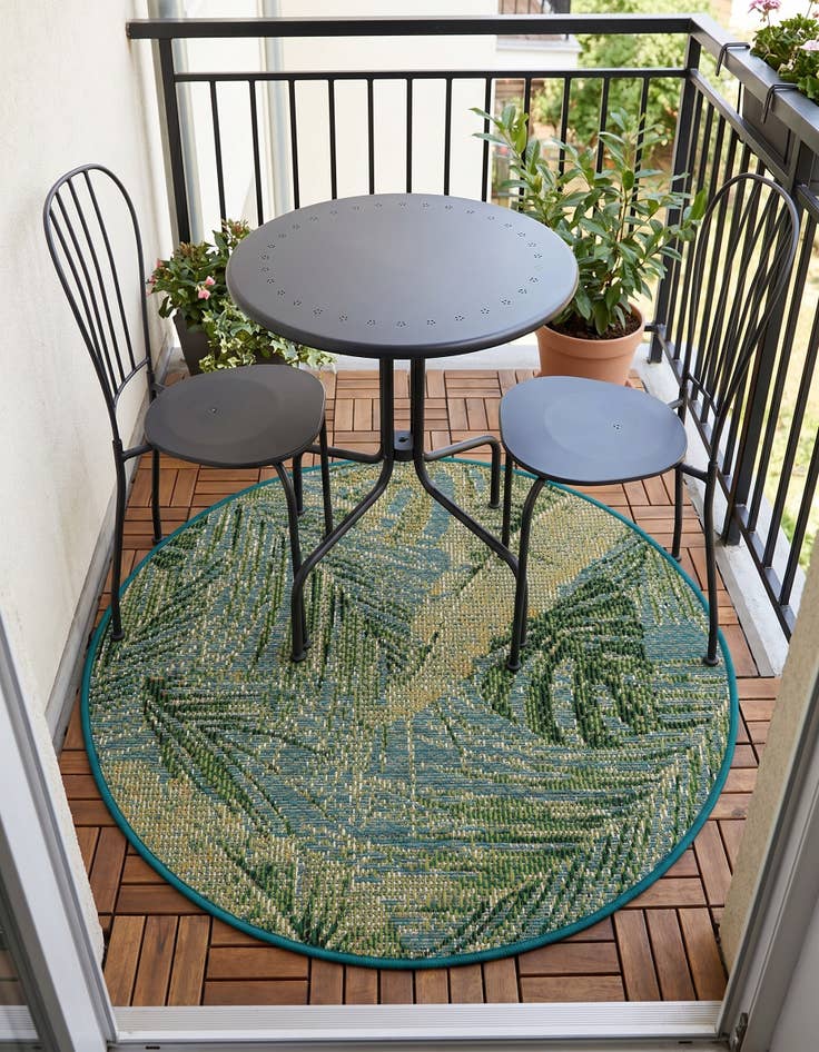 Detail image of 3' x 3' Easy-Clean Botanical Indoor / Outdoor Round Rug