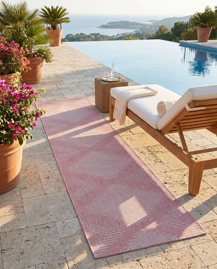 3' 3 x 14' Easy-Clean Modern Indoor / Outdoor Runner Rug