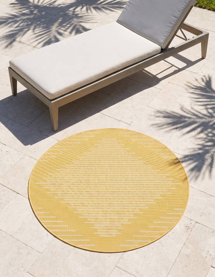 Detail image of 3' x 3' Easy-Clean Modern Indoor / Outdoor Round Rug