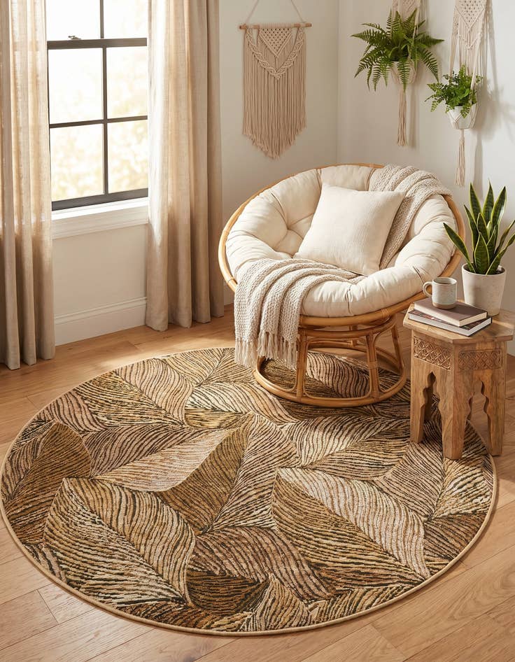 Detail image of 4' x 4' Easy-Clean Botanical Indoor / Outdoor Round Rug