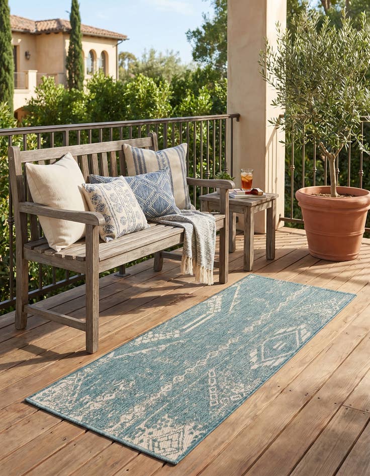 Detail image of 2' x 4' Easy-Clean Bohemian Indoor / Outdoor Runner Rug