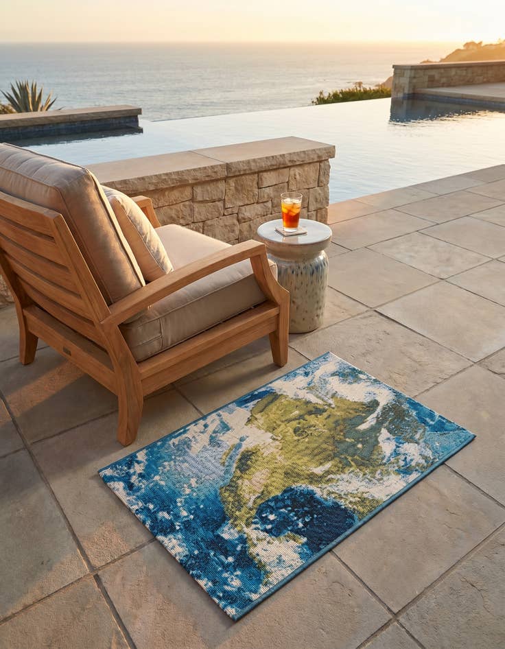 Detail image of 2' x 3' 1 Easy-Clean Modern Indoor / Outdoor Rug