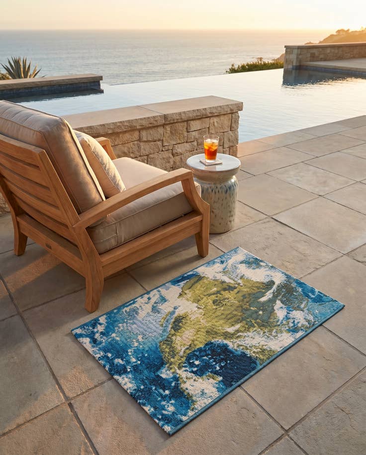 Detail image of 2' x 3' 1 Easy-Clean Modern Indoor / Outdoor Rug