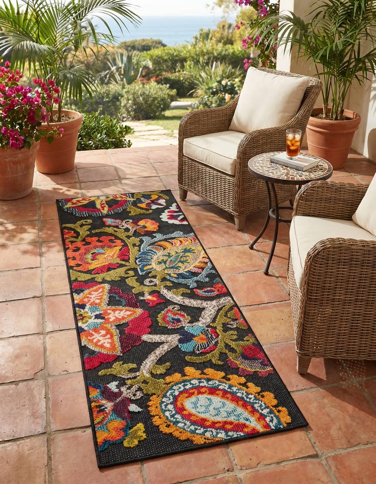 Detail image of 2' x 5' Easy-Clean Casablanca Indoor / Outdoor Runner Rug