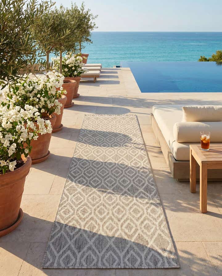2' x 8' Easy-Clean Jill Zarin Turks and Caicos Indoor / Outdoor Runner Rug
