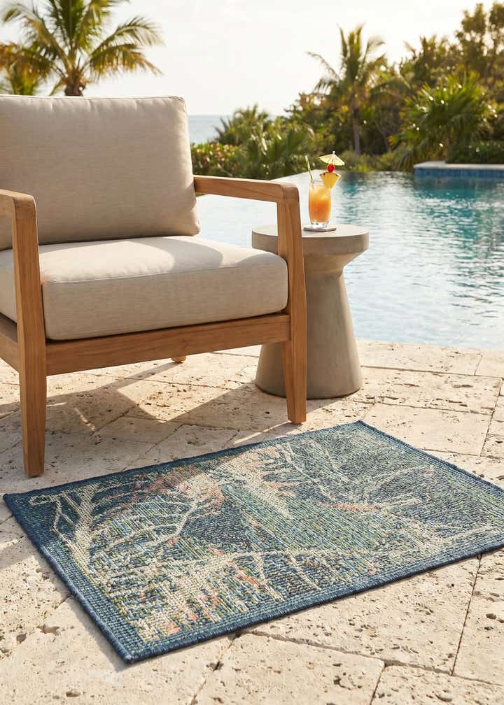2' x 3' Easy-Clean Baja Indoor / Outdoor Rug