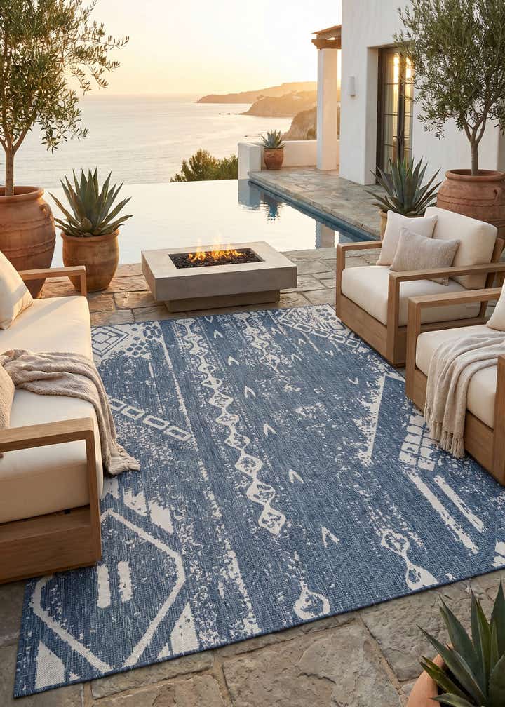 7' 10 x 10' Easy-Clean Bohemian Indoor / Outdoor Rug