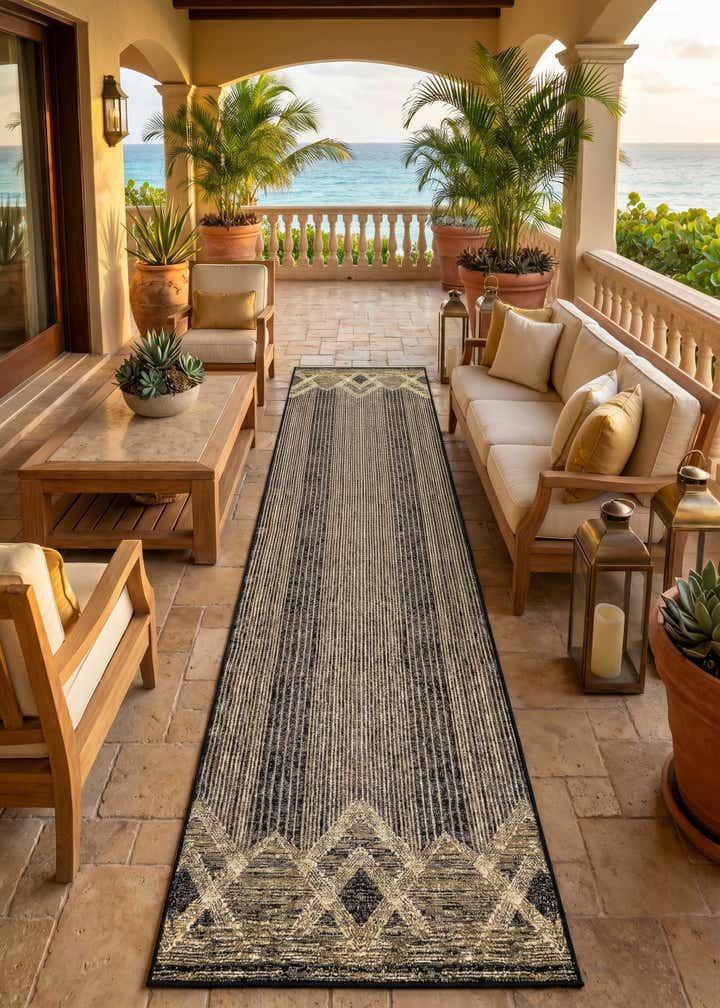 2' 7 x 12' Easy-Clean Modern Indoor / Outdoor Runner Rug