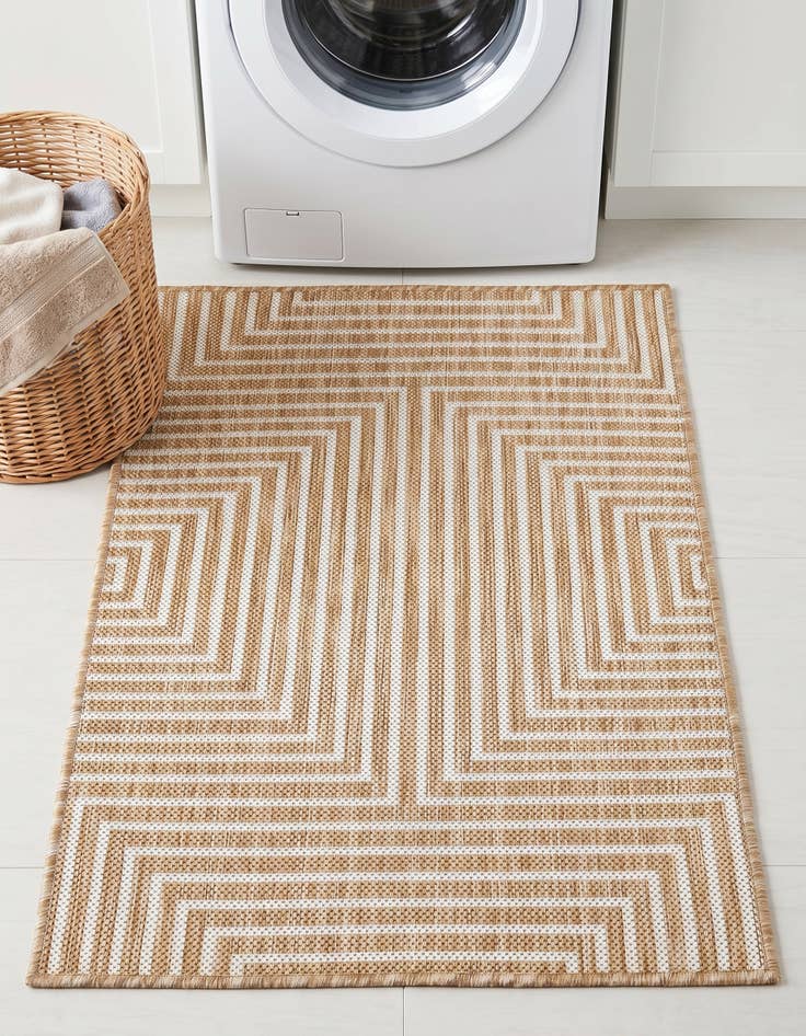 Detail image of 2' x 3' Easy-Clean Modern Indoor / Outdoor Rug