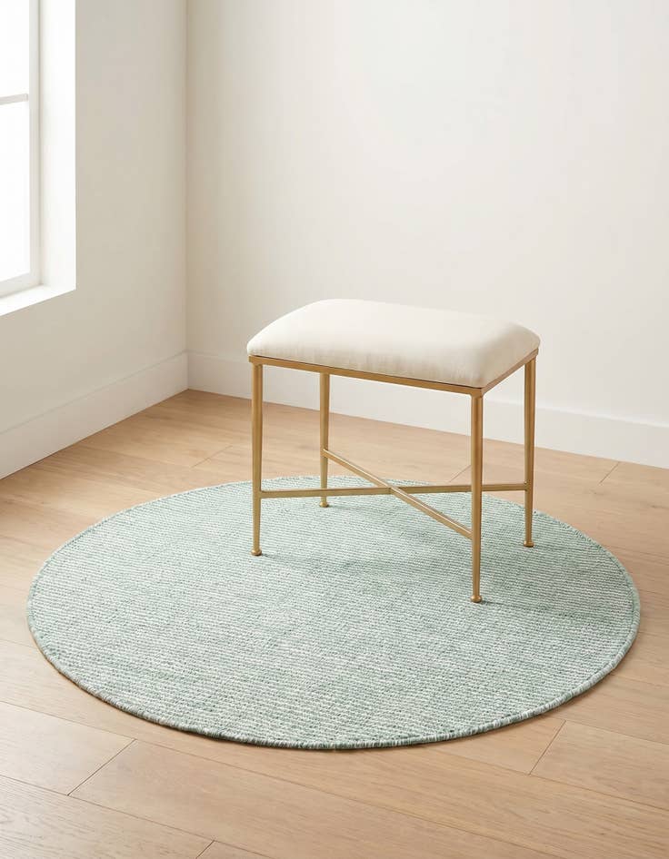 Detail image of 3' 3 x 3' 3 Easy-Clean Jill Zarin Palm Springs Indoor / Outdoor Round Rug