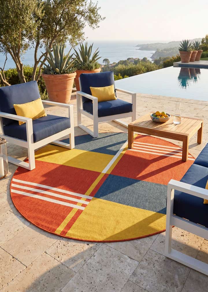 7' 10 x 7' 10 Easy-Clean Modern Indoor / Outdoor Round Rug