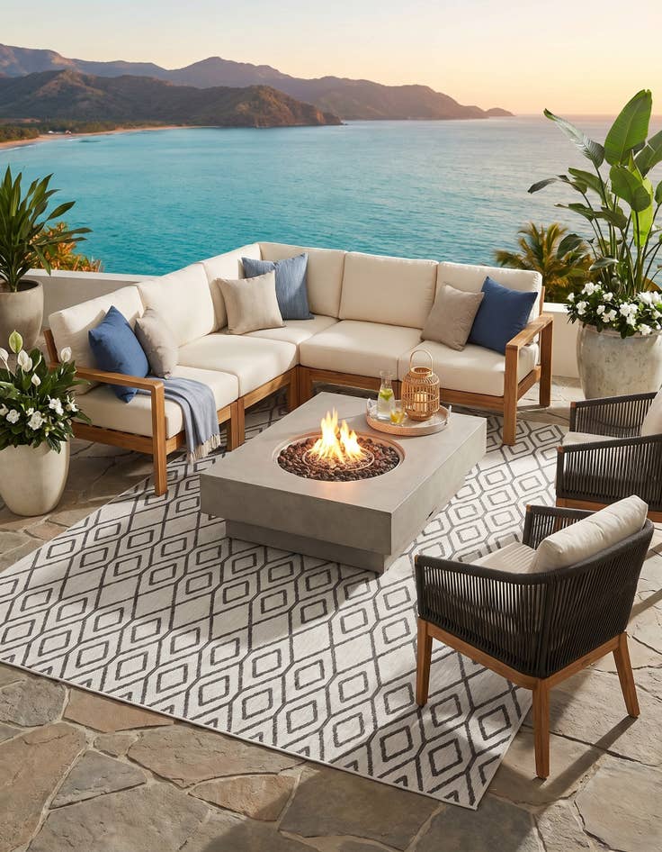 Detail image of 9' x 12' Easy-Clean Jill Zarin Turks and Caicos Indoor / Outdoor Rug