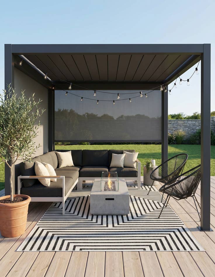 Detail image of 5' 3 x 8' Easy-Clean Modern Indoor / Outdoor Rug