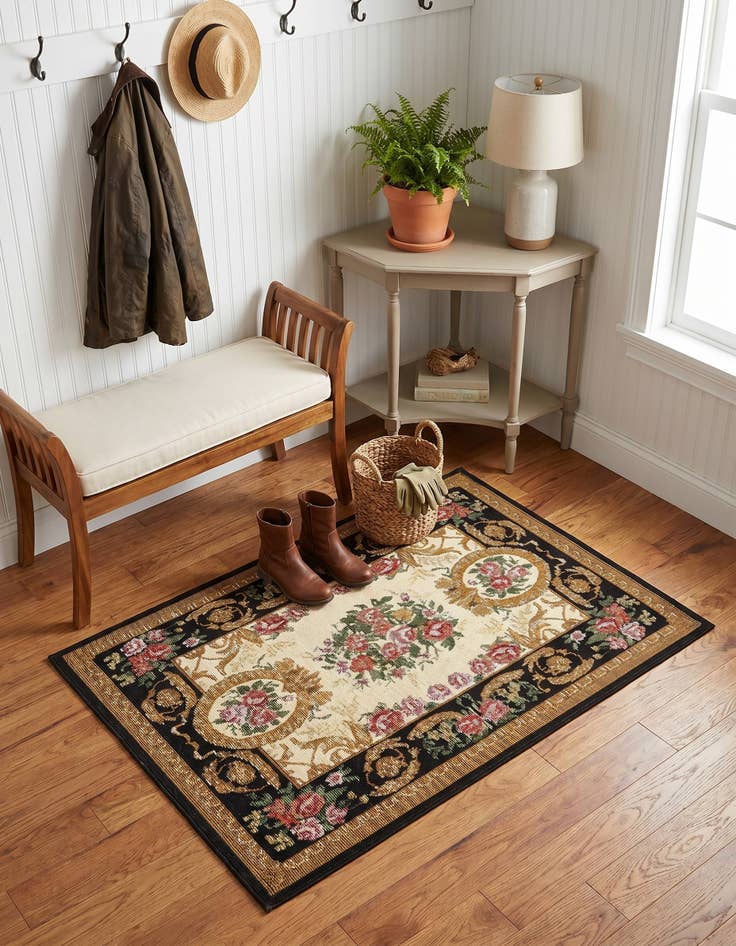 Detail image of 2' x 3' Easy-Clean Traditional Indoor / Outdoor Rug