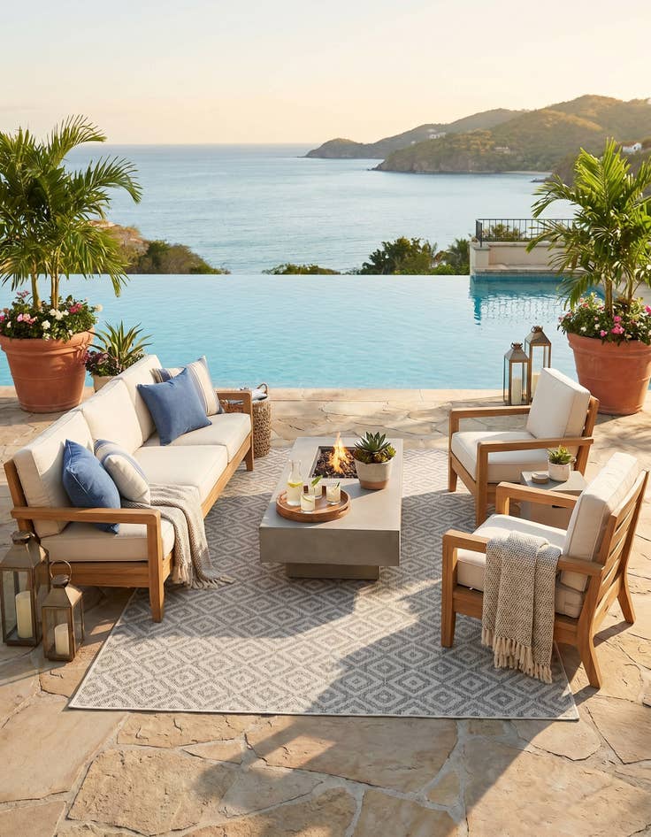 Detail image of 5' 3 x 8' Easy-Clean Jill Zarin Costa Rica Indoor / Outdoor Rug