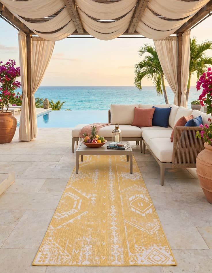 Detail image of 2' 7 x 12' Easy-Clean Bohemian Indoor / Outdoor Runner Rug