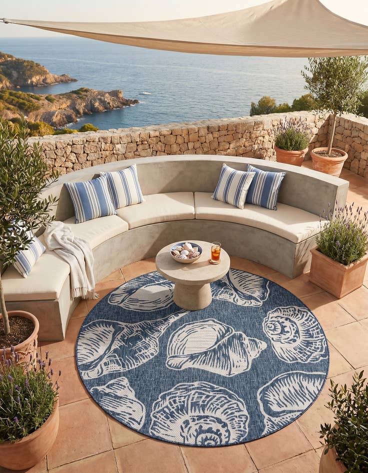 Detail image of 6' x 6' Easy-Clean Coastal Indoor / Outdoor Round Rug