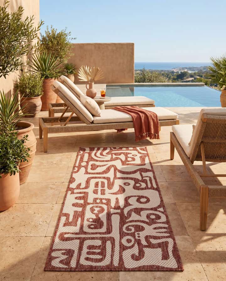 2' x 5' 3 Easy-Clean Modern Indoor / Outdoor Runner Rug