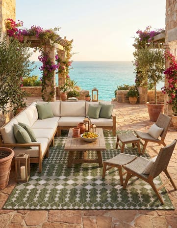 Green Easy-Clean Lattice Indoor / Outdoor Rug